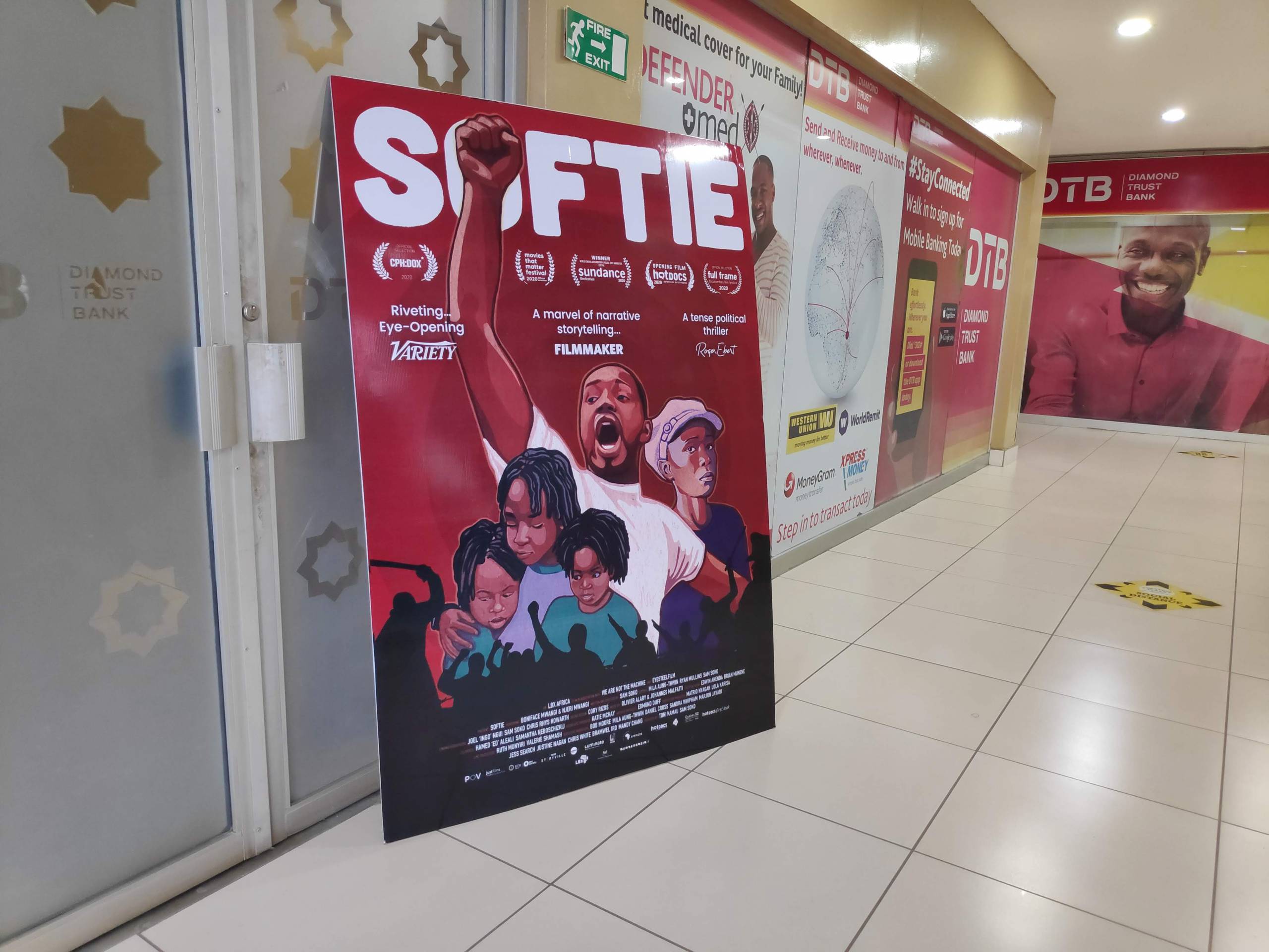 SOFTIE Movie Advertising Design forex banner